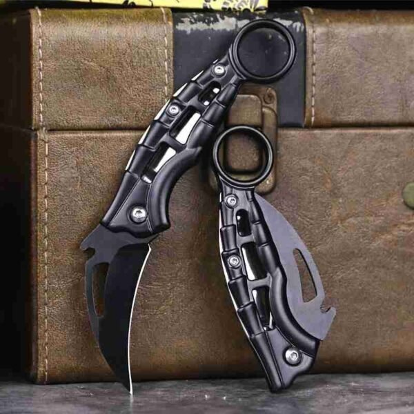 Black Folding Pocket Folding Paw Knife, Household Pocket Fruit Knife, Key Chain DYI Folding Tool Knife, Unpacking Tool Knife