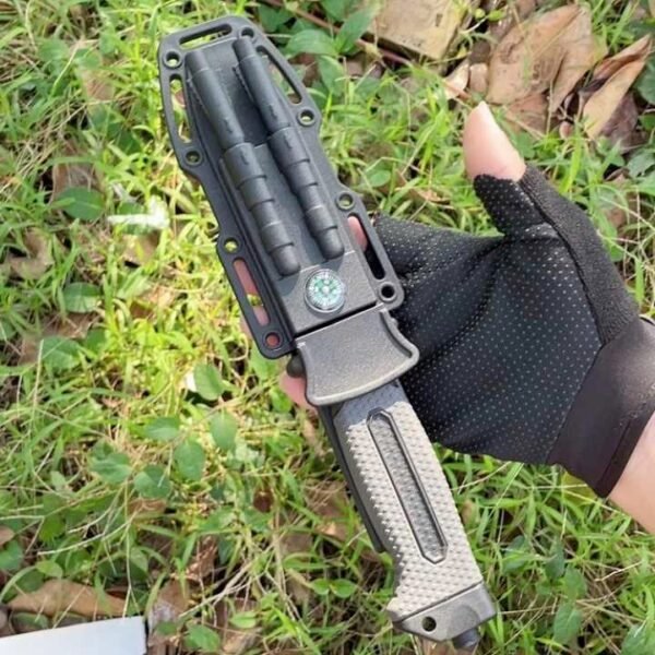 High Hardness Hunting Knife Fixed Edge Camping With Non Slip Rubber Handle With K Sheath Fire Starter